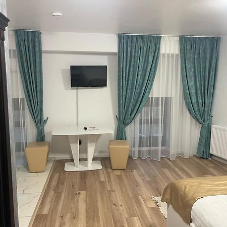 Grey Boutique Hotel Palas ヤシ エクステリア 写真