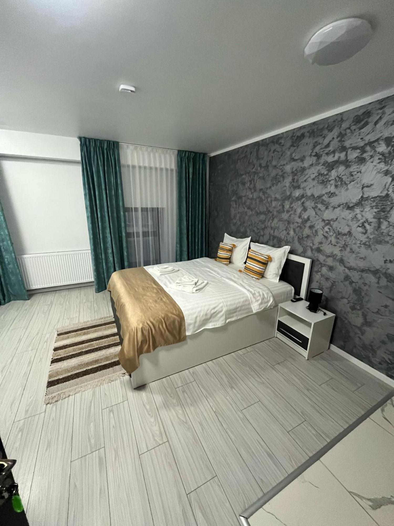 Grey Boutique Hotel Palas ヤシ エクステリア 写真